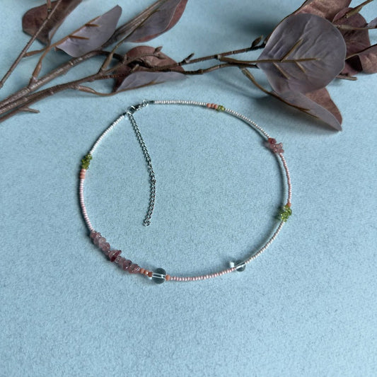 NUAR | Peridot & Strawberry Quartz Style Artisan Necklace